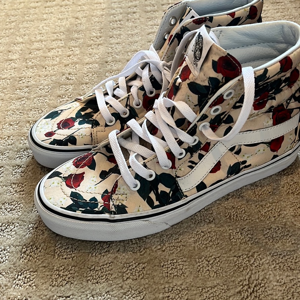 New Hi-top Floral Vans